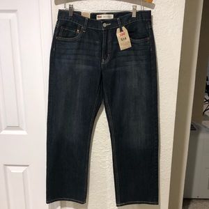 Levi’s 514 women’s size 12 Husky W32 L27 straight leg jeans.